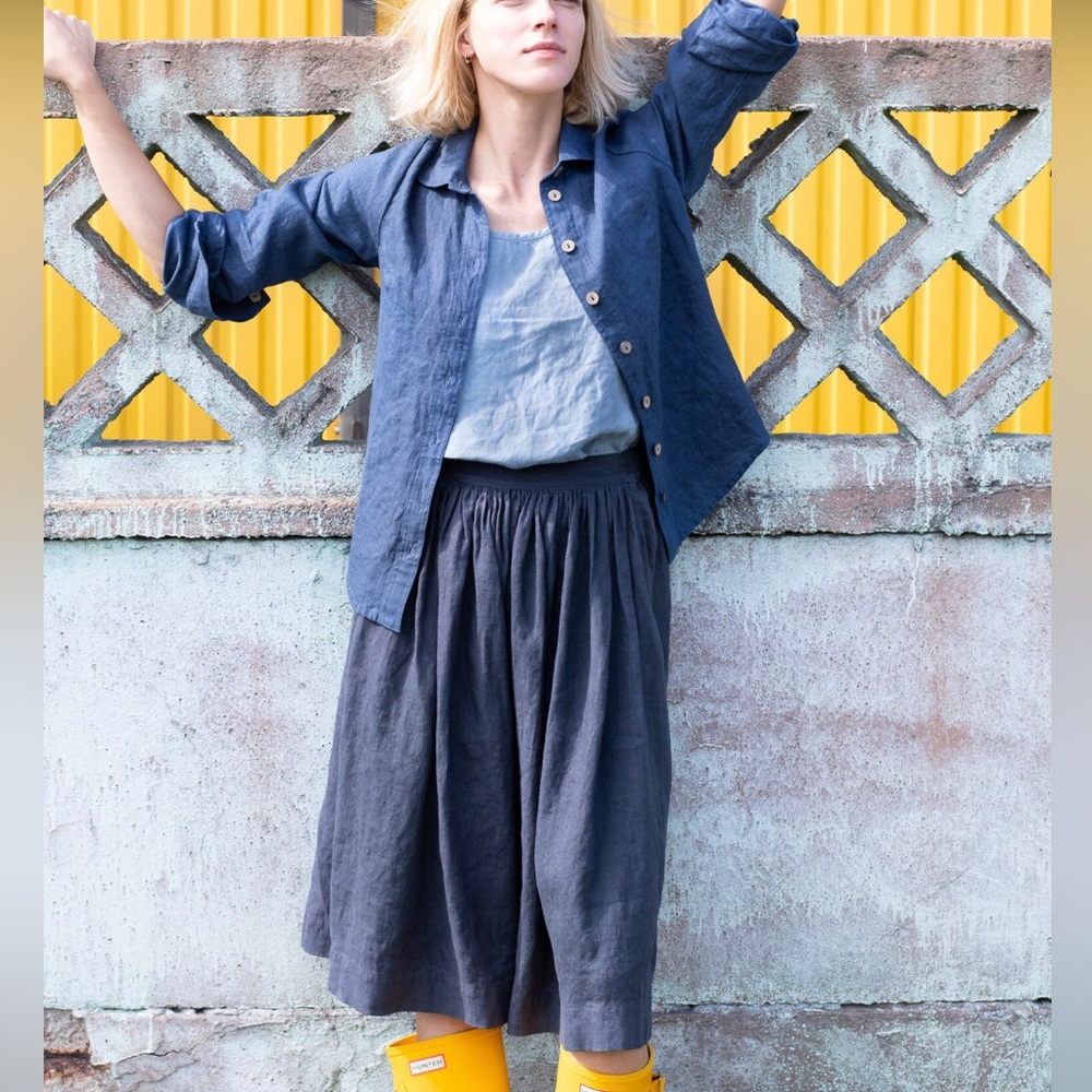 Not Perfect Linen 1950’s City Skirt in Charcoal Blue
